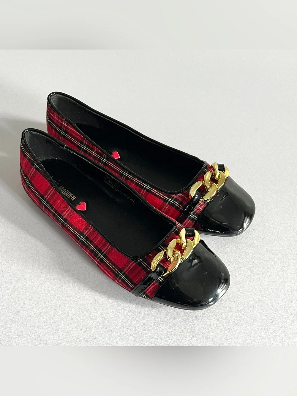 Steve Madden girls ballet flats shoes 4 red tartan plaid holiday patent vivi